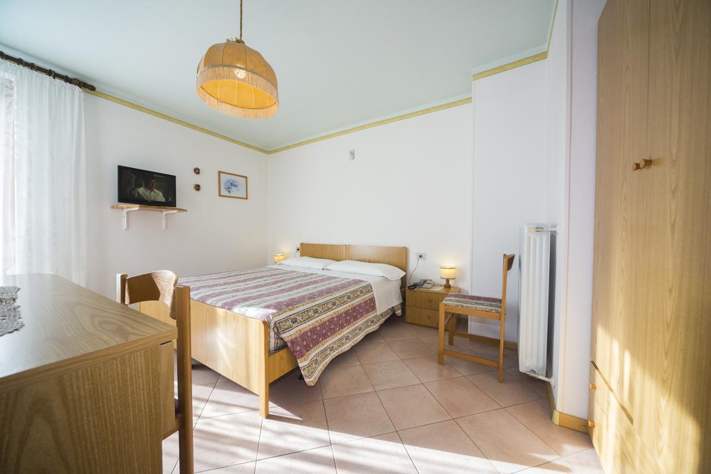 Hotel Trentino Folgaria Exteriör bild